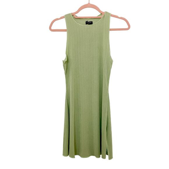 NWOT Naked Wardrobe Take It To The Top Tank In Green Size Large - Picture 2 of 6